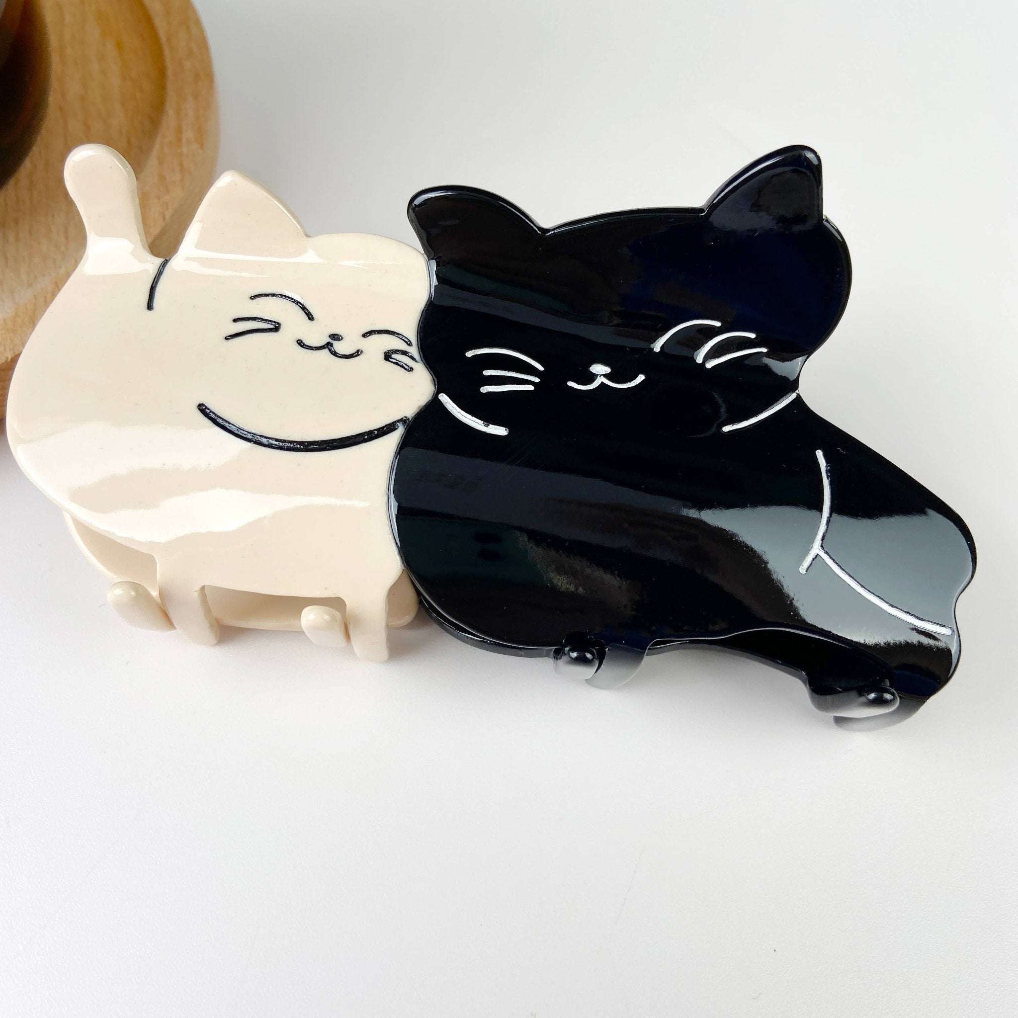 Acetate Cute Splicing Cat Hair Clip: B - WhiteCoffee - Lalka Beauty Co.