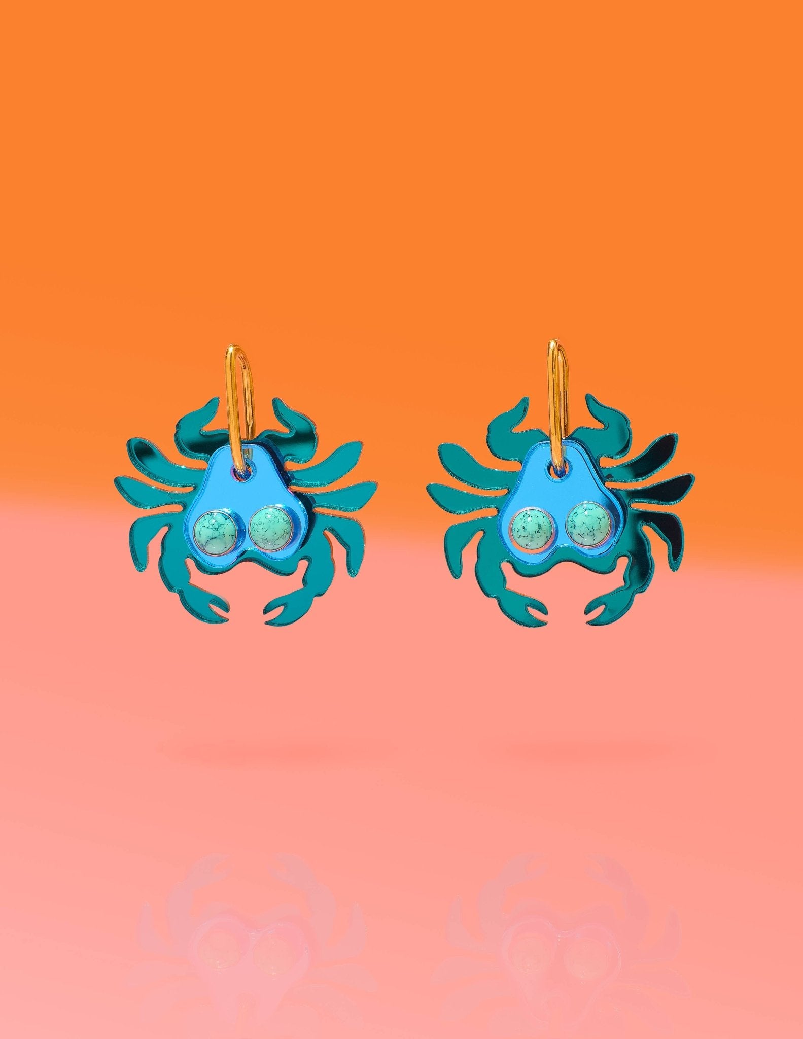 Crab Huggie Hoop Earrings Blue - Lalka Beauty Co.