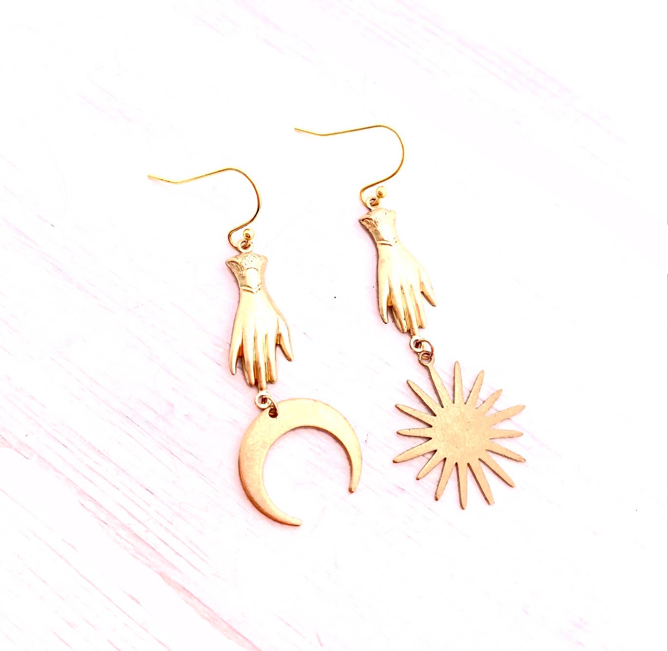 Gold Hand Star Moon Earring Starburst Crescent Moon Earring - Lalka Beauty Co.