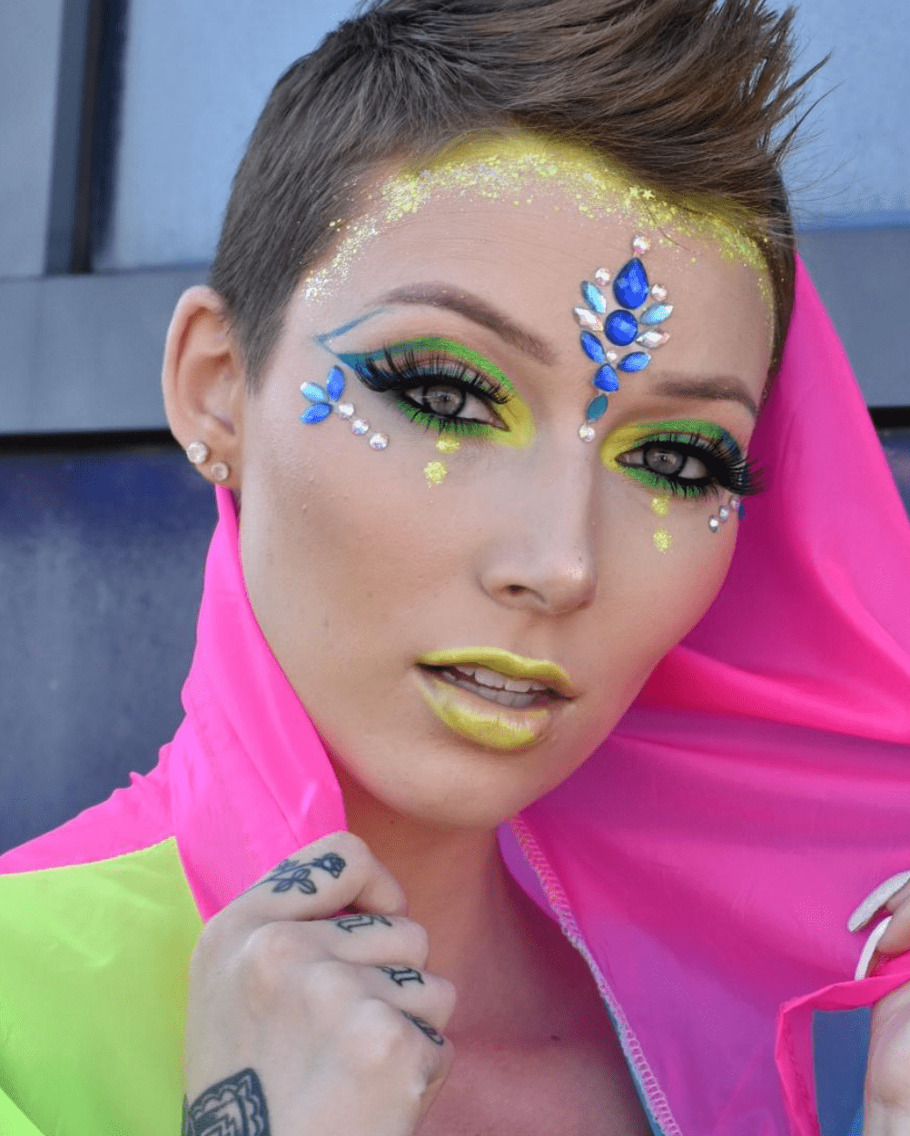 Lunautics Neon Beats - UV Neon Loose Eye Pigment Stack makeup pigments black light festival, dancers, Halloween glow in the dark - Lalka Beauty Co.