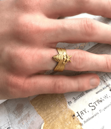 Moth Ring Vintage Bee Ring Gold Insect Bug Fairy Wasp Ring - Lalka Beauty Co.