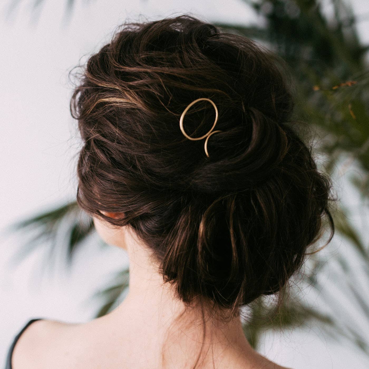 Oval Hair Pin: Yellow Brass - Lalka Beauty Co.