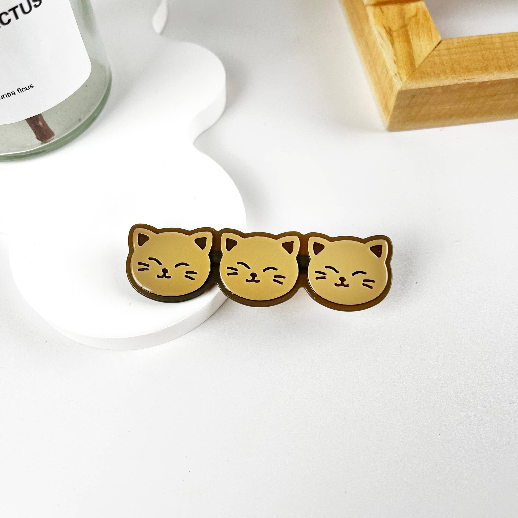 Triple cat duckbill clip - Lalka Beauty Co.