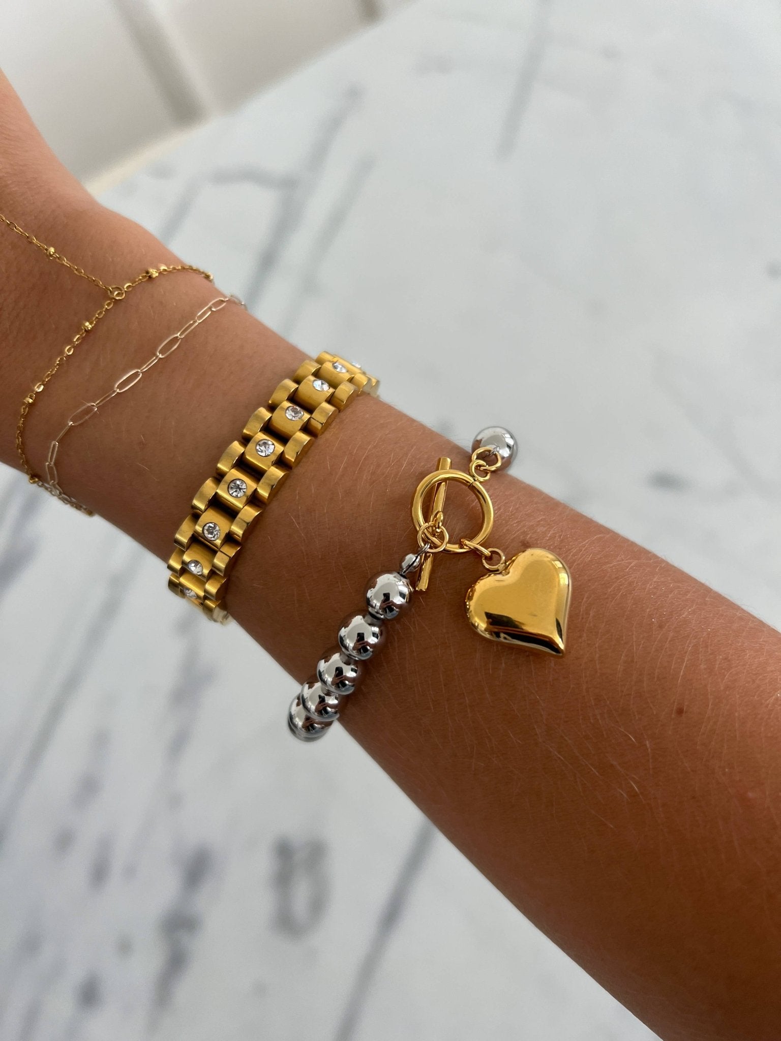 Two toned GLAM HEART BRACELET - Lalka Beauty Co.